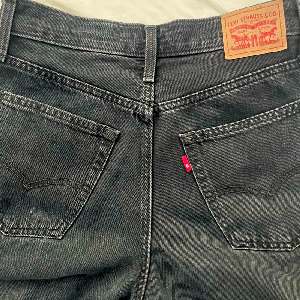 Levi’s 94 Baggy Black Jeans